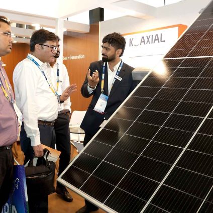 Rinnovabili • Falling costs, policy support, and rising energy demand are reshaping India’s role, positioning it at the center of global solar dynamics.