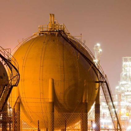 Rinnovabili • US attack on Iran pushes European gas prices to three-year high