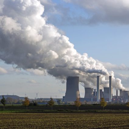 Rinnovabili • Analysts cut EU ETS price forecasts for 2026 and 2027 after proposed reforms