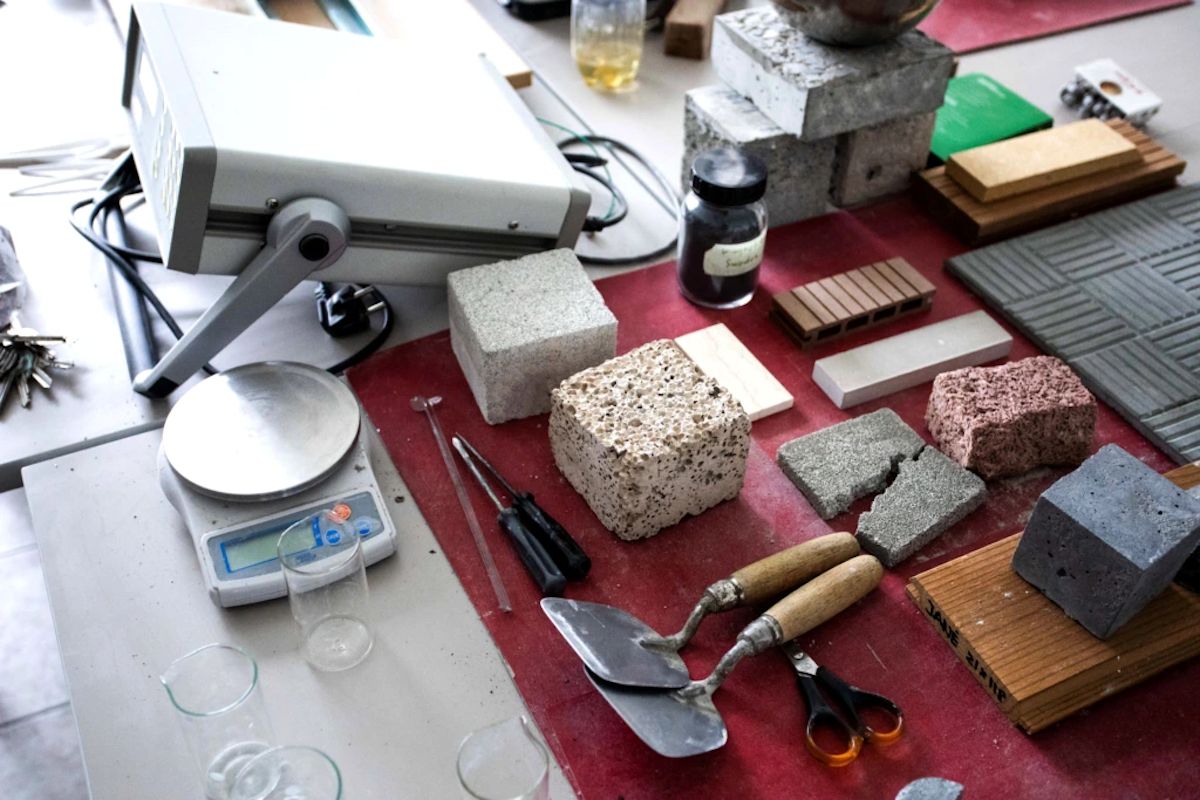 Rinnovabili • Waste-based geopolymer concrete outperforms conventional cement under extreme heat