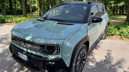 Rinnovabili • Renault 4 E-Tech Electric test drive